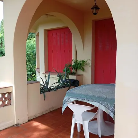 House With Garden 10 Min Walk From The Sea Дом отдыха