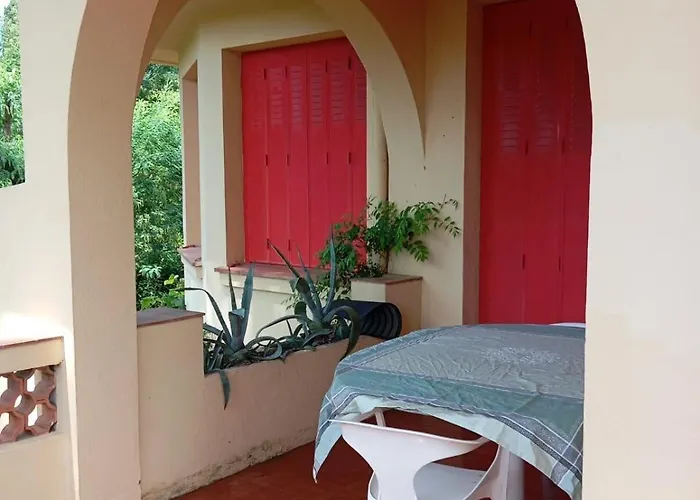 House With Garden 10 Min Walk From The Sea Dom wakacyjny